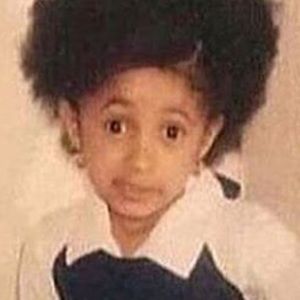 Meet your Posher, Alma